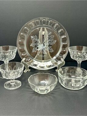 Vintage Arcoroc France Thumbprint Plate Champagne/Sherbert & Dessert Bowls A2